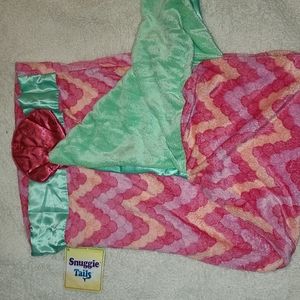 NWT Mermaid Snuggie Tail Girls